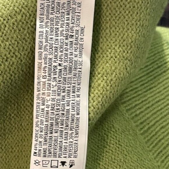 Retro Flower Cardigan - Picture 16 of 16